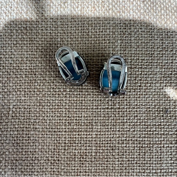 Blue stone silver clasp clippies clip earrings vintage 925 stud simple medium - Picture 4 of 5